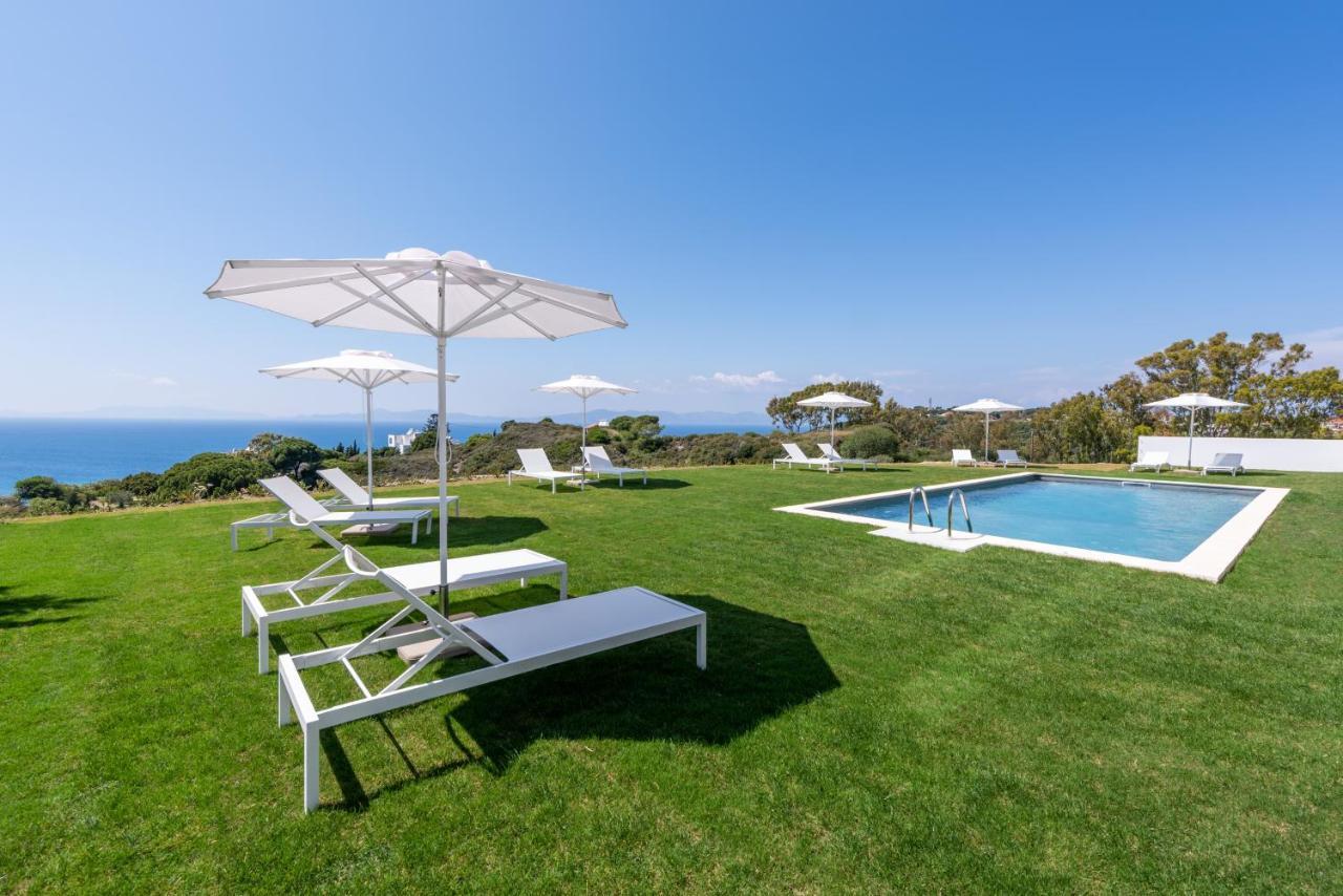 Aquarama Pool Apartments 익시아 외부 사진